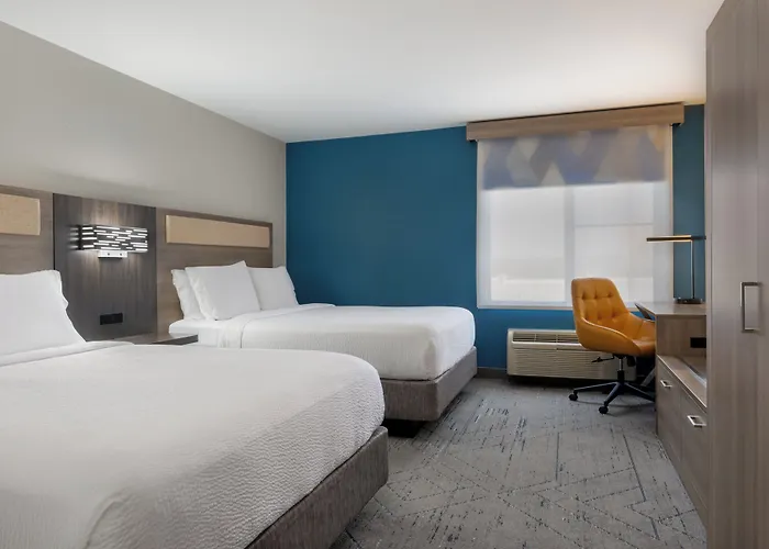 Holiday Inn Express Boston-Milford By Ihg